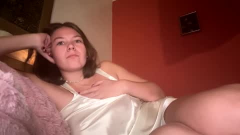 Amara Elise online show from February 17, 9:10 pm