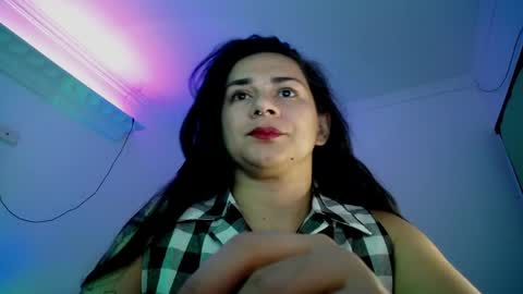 Susan online show from April 13, 9:52 pm