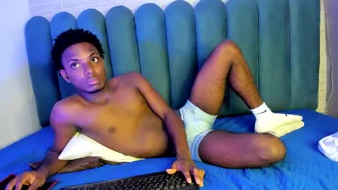 Amare online show from November 11, 7:16 pm