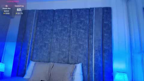 Emily online show from December 15, 11:17 am