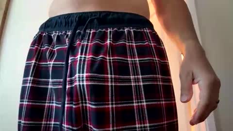 amateurhouse69 online show from April 3, 3:41 pm
