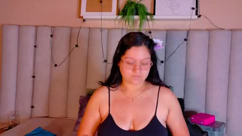 AMATISTA online show from June 2, 11:34 am