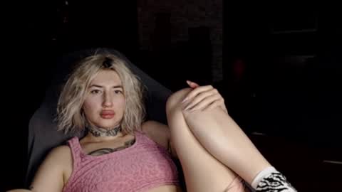 Snapshot of amayamalina chatting on January 12, 2:09 pm Malina online show from January 12, 2:09 pm