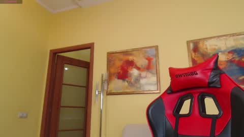 amazing_agness online show from February 16, 8:23 am