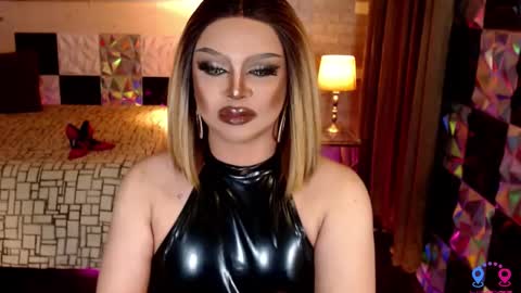 Snapshot of amazingfatcock_ts chatting on October 5, 9:33 pm MISS JAZMINE QUEEN OF HELLFIRE online show from October 5, 9:33 pm