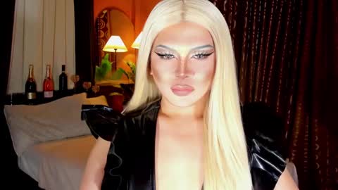 Snapshot of amazingfatcock_ts chatting on January 29, 12:56 pm MISS JAZMINE QUEEN OF HELLFIRE online show from January 29, 12:56 pm