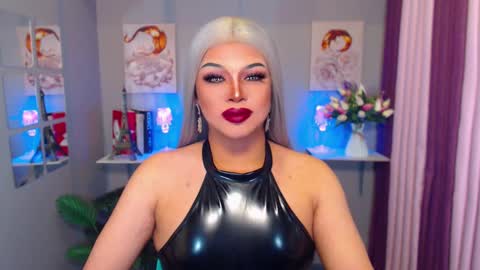 Snapshot of amazingfatcock_ts chatting on January 9, 10:41 am MISS JAZMINE QUEEN OF HELLFIRE online show from January 9, 10:41 am