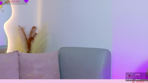 Ambar online show from April 17, 4:37 am