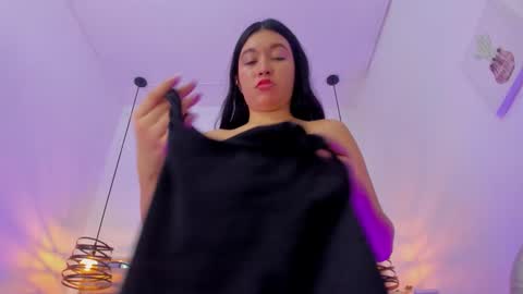 ambar_cullen online show from November 12, 11:07 pm