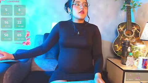 ambardevon_x online show from April 29, 5:30 pm