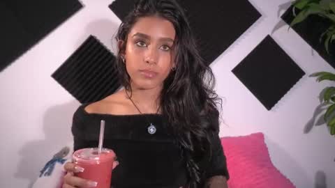 Amber online show from November 3, 11:50 pm