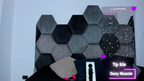 Amber  online show from March 8, 5:11 pm