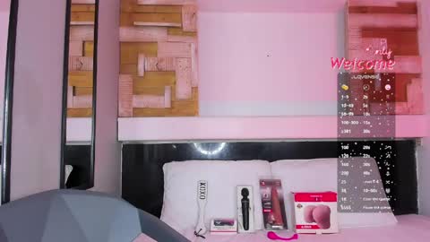 Amber  online show from April 10, 1:49 pm