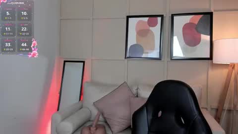 Amber online show from December 18, 4:08 am