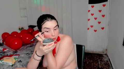 amber online show from February 16, 11:05 pm