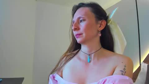 Snapshot of amber_lynn77 chatting on September 30, 8:30 pm amber_lynn77 online show from September 30, 8:30 pm