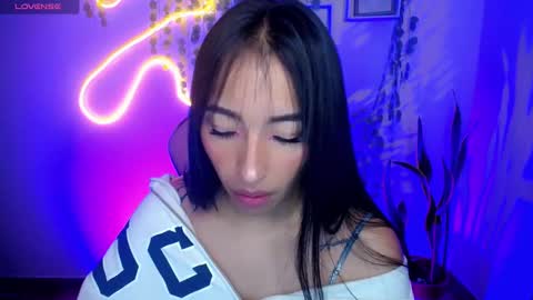 Snapshot of amber_morgan1 chatting on February 25, 10:37 am Amber online show from February 25, 10:37 am