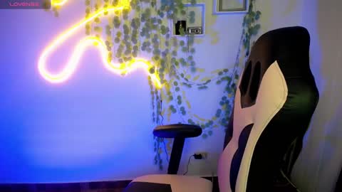 Snapshot of amber_morgan1 chatting on January 25, 10:08 am Amber online show from January 25, 10:08 am