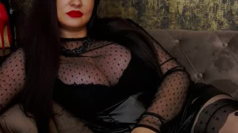 Snapshot of ambercrost chatting on September 27, 12:36 pm Goddess Amber online show from September 27, 12:36 pm
