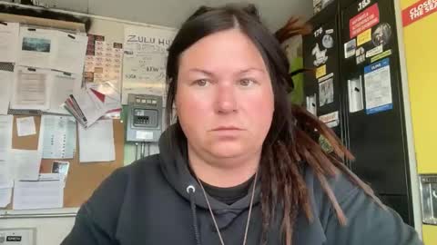 ambermoss7 online show from April 21, 6:26 pm