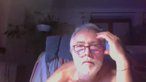 Amberr11 online show from September 17, 10:46 pm