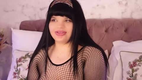 Amber online show from January 18, 5:38 am