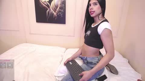 ambers online show from November 13, 8:33 pm