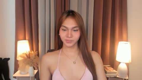 BIGCOCK AMBER online show from February 3, 6:40 am