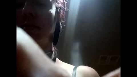 Snapshot of ambionce chatting on October 19, 6:51 am ambionce online show from October 19, 6:51 am