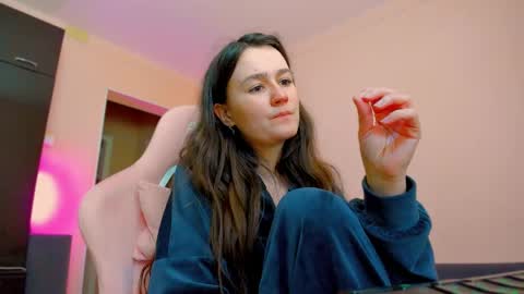 Eileen online show from April 15, 8:09 pm