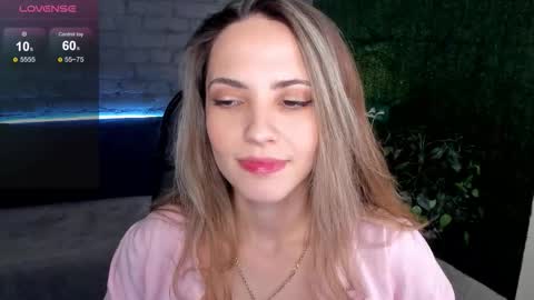 amelia_meili online show from January 8, 12:00 pm
