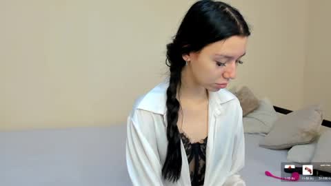 Anna online show from May 13, 1:26 am