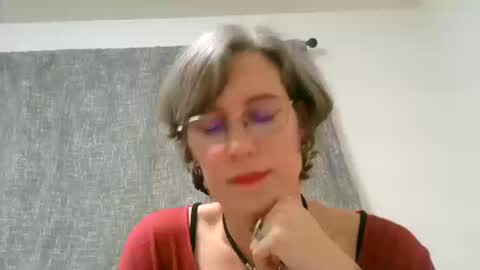 Snapshot of ameliaishka chatting on October 11, 2:49 am Ameliaishka online show from October 11, 2:49 am