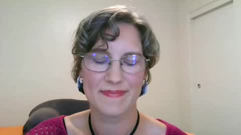 Snapshot of ameliaishka chatting on September 14, 3:20 am Ameliaishka online show from September 14, 3:20 am