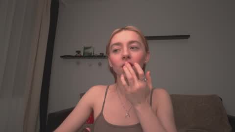 Amelia   online show from February 21, 5:09 pm