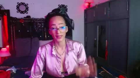 amelie__martinez online show from March 11, 11:57 am