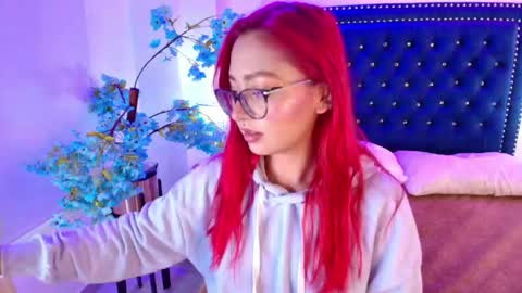 Amelie online show from May 11, 11:28 am