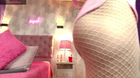 Amelie online show from February 5, 7:06 pm