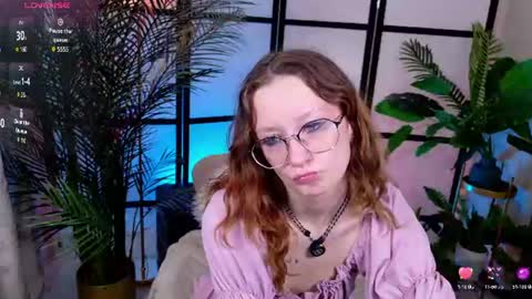 Amelie  online show from July 14, 10:54 am