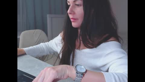 amelinamersi online show from September 16, 7:39 pm