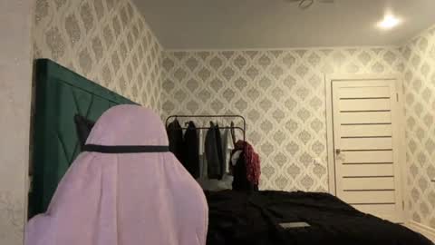 Ameliya online show from May 6, 9:21 pm