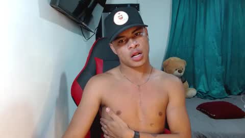 AMILCAR online show from December 31, 12:32 am