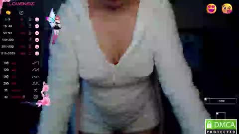 Snapshot of aminabeatris chatting on October 10, 7:03 am Amina online show from October 10, 7:03 am