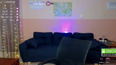 Snapshot of aminabeatris chatting on October 13, 5:31 am Amina online show from October 13, 5:31 am