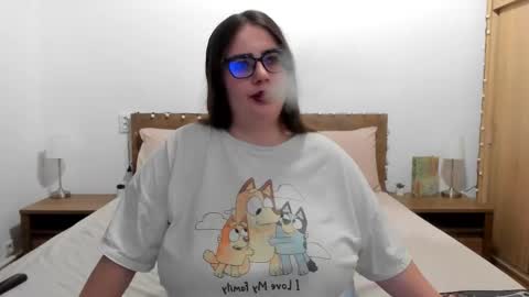 Amira Vyxen online show from February 15, 8:51 pm