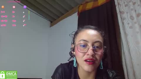 amitlu_ online show from April 20, 1:41 am