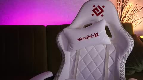 amivibe online show from September 27, 2:15 pm