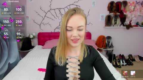 Anna online show from March 16, 7:45 am