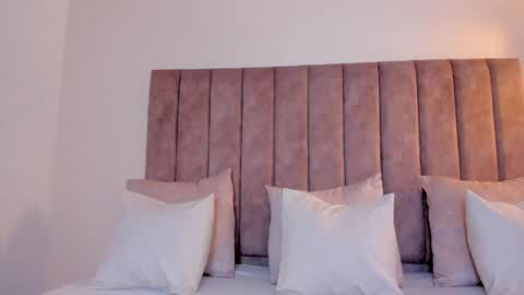 Amber online show from March 3, 5:20 pm