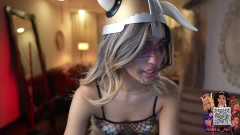 Snapshot of amnie_ chatting on October 11, 1:43 am RETURN 30TH 100 explicit on online show from October 11, 1:43 am